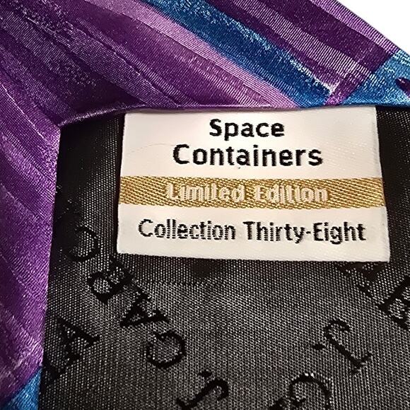 J. Garcia Space Containers Limited Edition Collection Thirty-Eight 100% Silk Tie - Picture 4 of 5